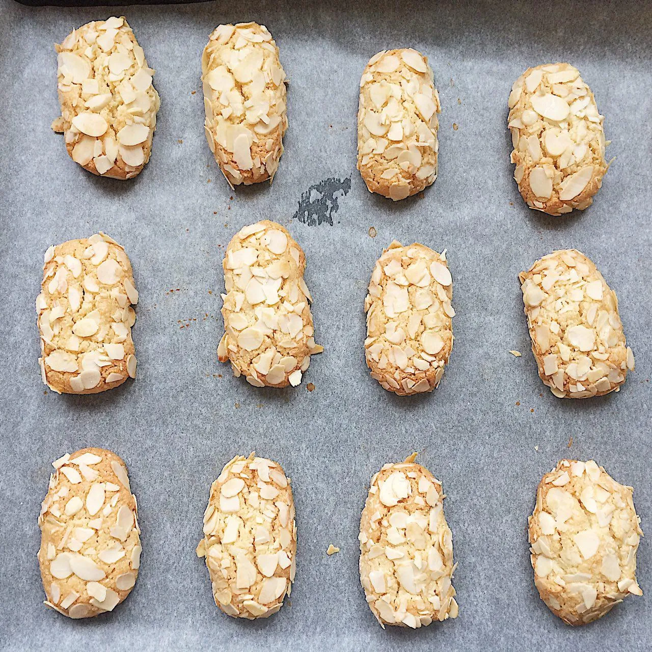 Итальянское миндальное печенье amaretti от David Lebovitz