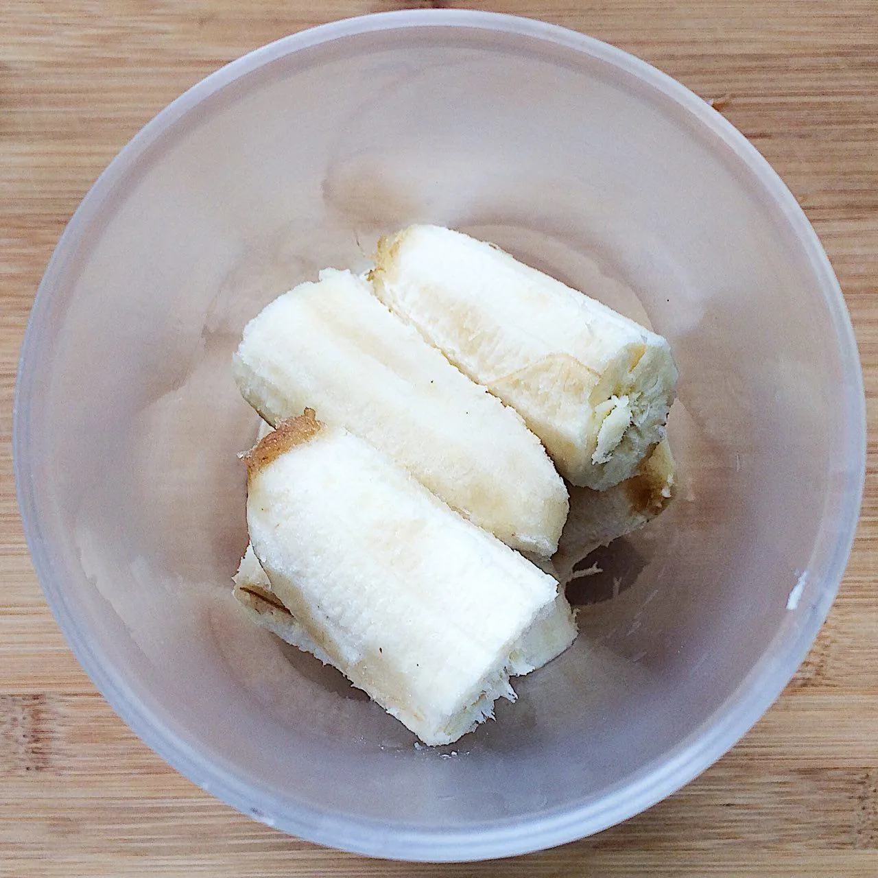 Чистим бананы