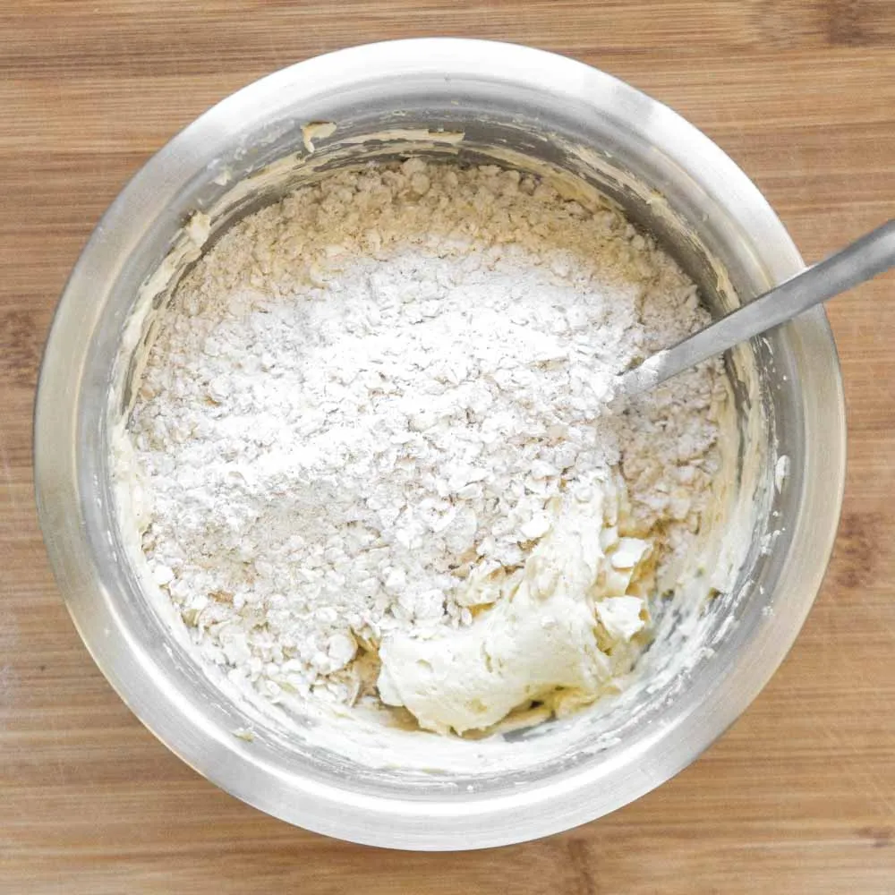 Смешивание теста